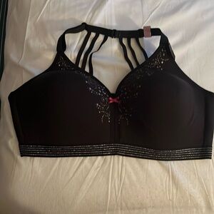 New, never worn black bra-size 44DD